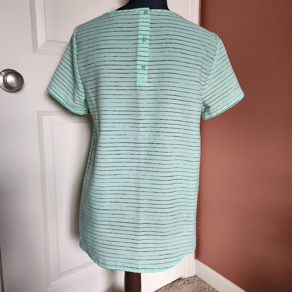 Banana Republic blouse - Picture 3 of 6